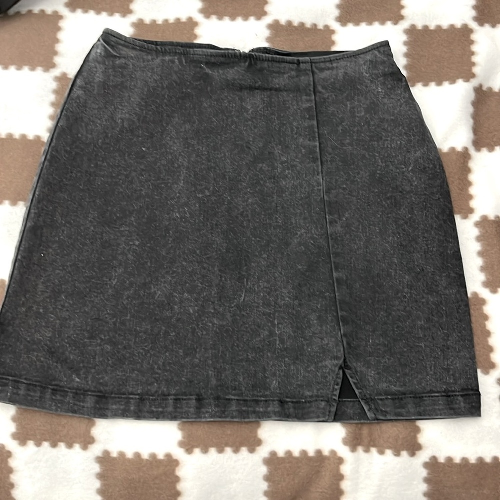 Wild fable black mini skirt size 2
